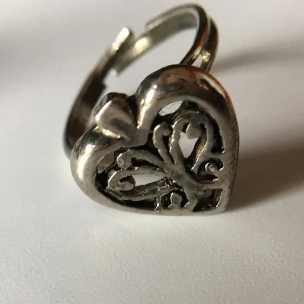 Scrollwork Heart silver tone ring, adjustable sizing